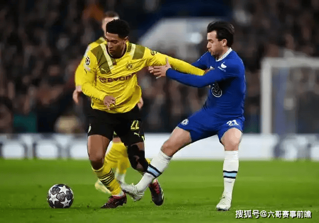 六哥赛事前瞻：德甲火力王遇葡超稳守派！斯图加特主场猛如虎，波尔图残阵远征凶多吉少？